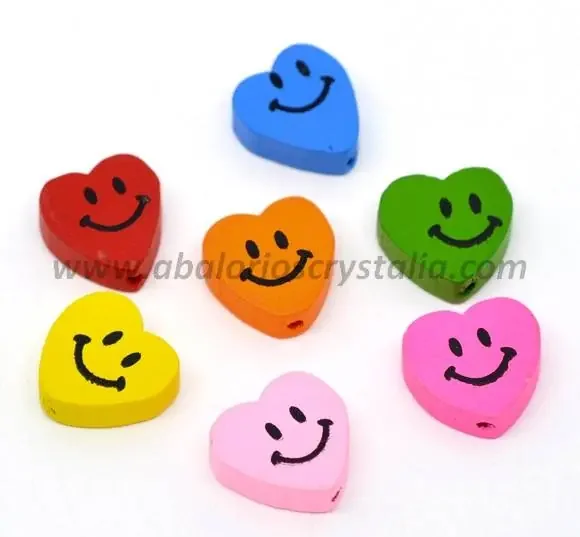 5 CORAZONES SONRIENTES DE MADERA MIX DE COLORES 18x16mm