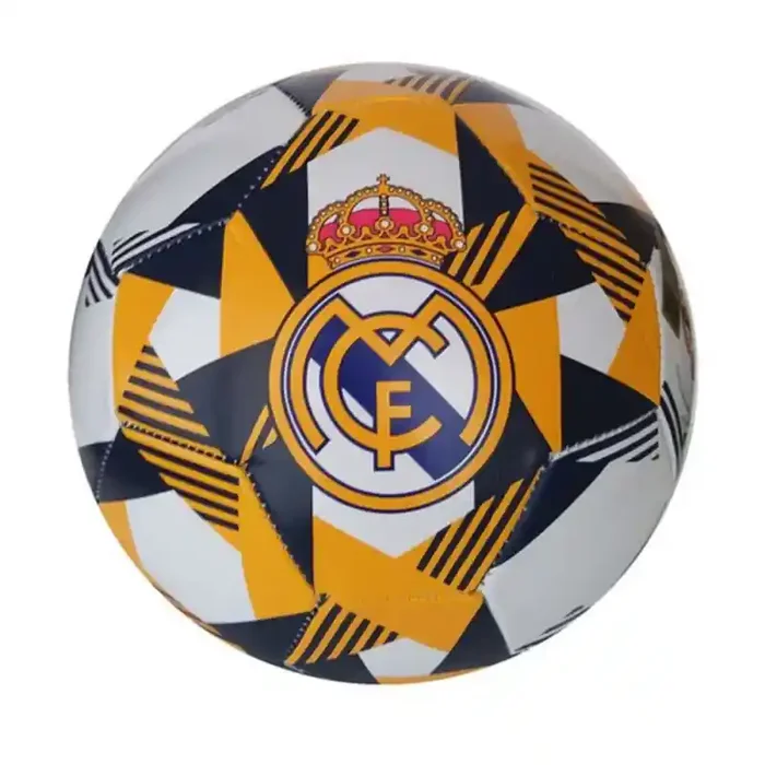 Balón Real Madrid blanco,azul y amarillo grande producto oficial talla 5 tamaño similar al reglamentario de fútbol 11