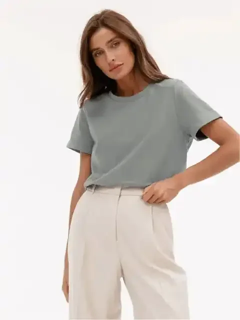 Camiseta ligera de algodón para mujeres