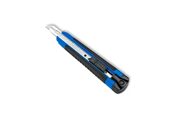 Dahle 10870 Allround Cuter con Cuchilla de 9mm – Mecanismo Automatico de Bloqueo – Guia Metalica