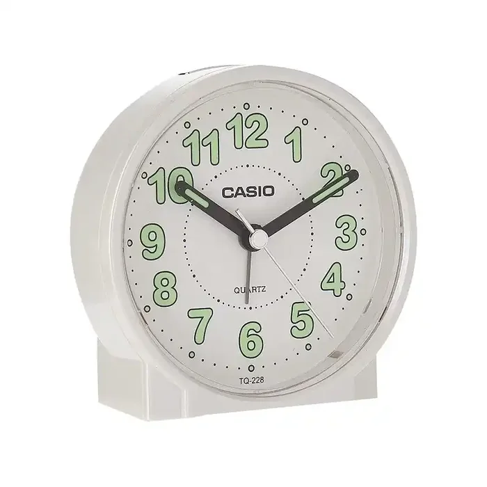 Despertador Casio analógico TQ-228-7D color blanco esfera blanca