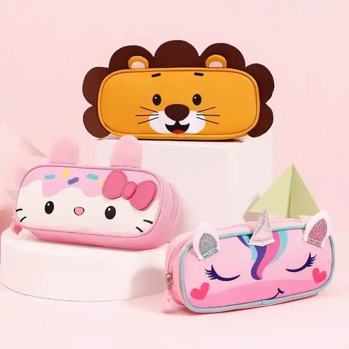 Estuche para lápices con bonitos personajes kawaii de alta calidad.