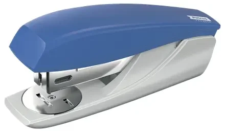 Petrus 210 Recycle Grapadora de Sobremesa – Grapa hasta 25 Hojas – 96% de Plastico Reciclado – Grapado Abierto, Cerrado y Clavado – Incluye 200 grapas Petrus 22/6 – Color Azul