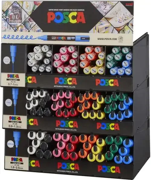 Posca Expositor de 112 Marcadores de Pintura – Punta de Poliester – Tinta Pigmentada Base Agua – Resistente a la Luz – Color Surtido (112 uds)