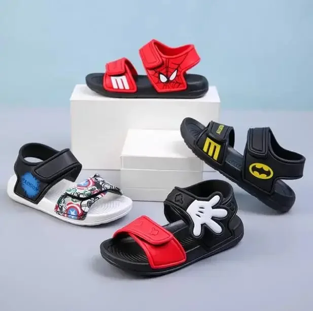 Sandalias temáticas suaves para bebé niño