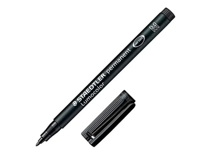 Staedtler Lumocolor 317 Rotulador Permanente – Punta Media Redonda – Trazo 1mm aprox. – Capuchon con Clip – Secado Rapido – Color Negro (10 uds)