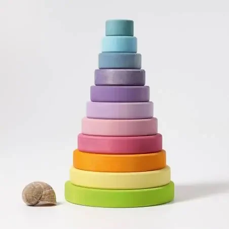 Torre cónica pastel Grimm´s